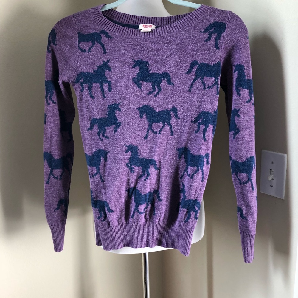 Unicorn sweater